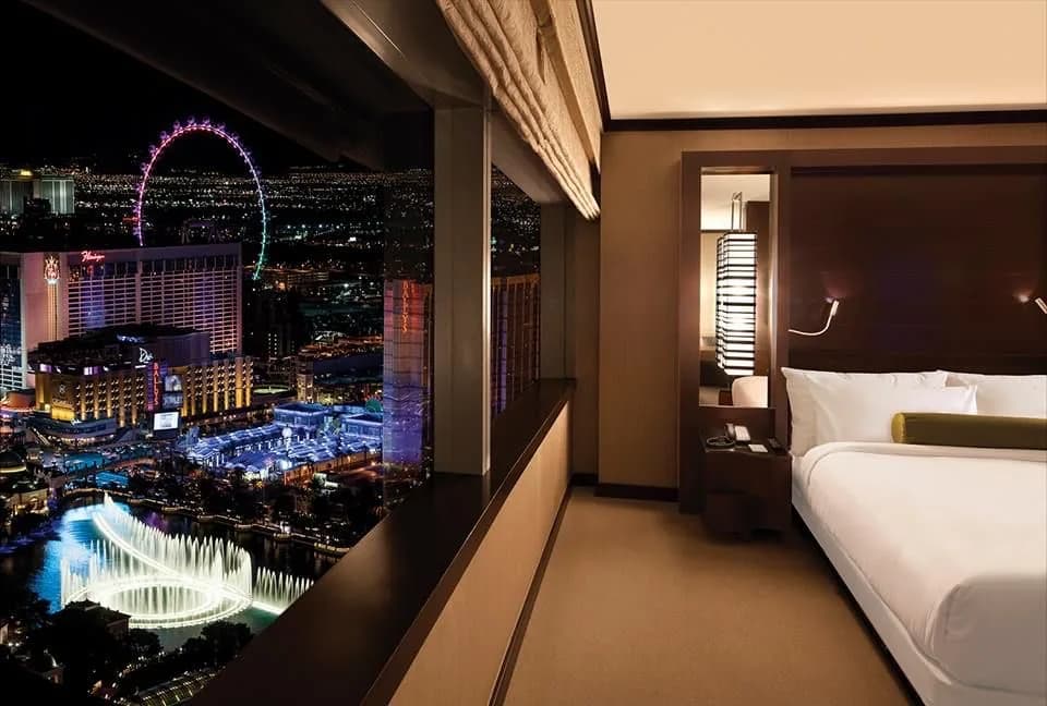 Vegas hotel room